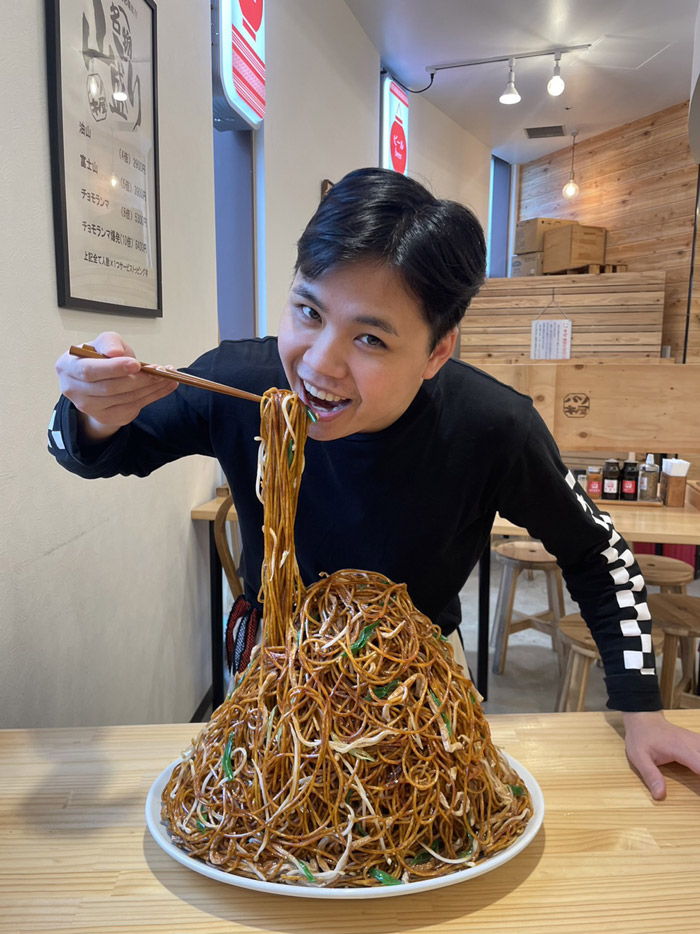 焼そば大量